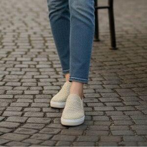 Nicole Miller New York Tonnille Women's Slip-On
Sneakers Beige Casual size 8